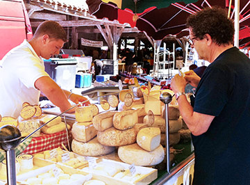 Shop At the Market